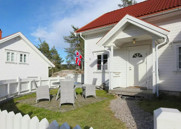 Ferienhaus With Two Terraces Near Risor